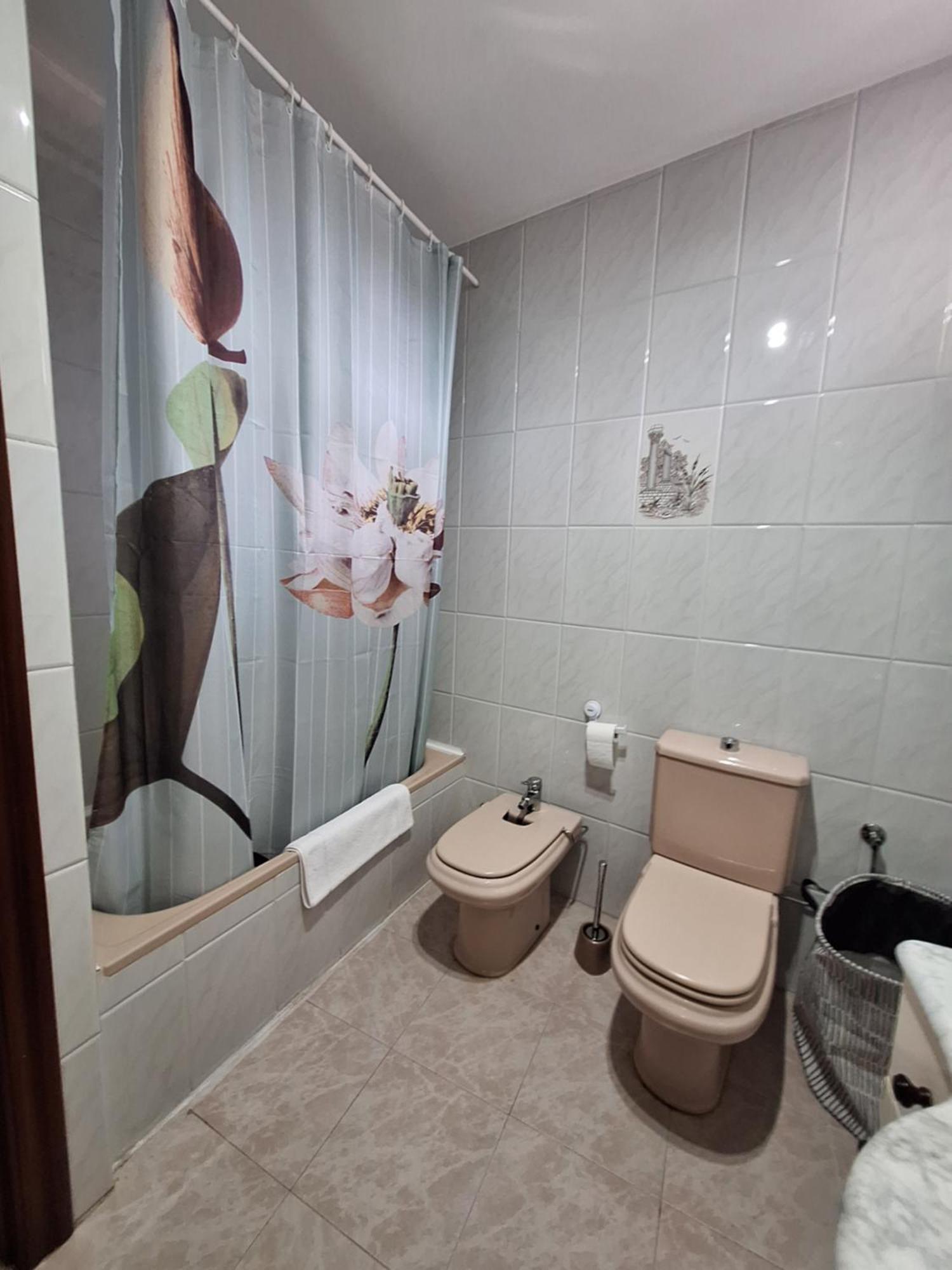 Апартаменты Apartamento En Cimadevila, Ловьос Экстерьер фото